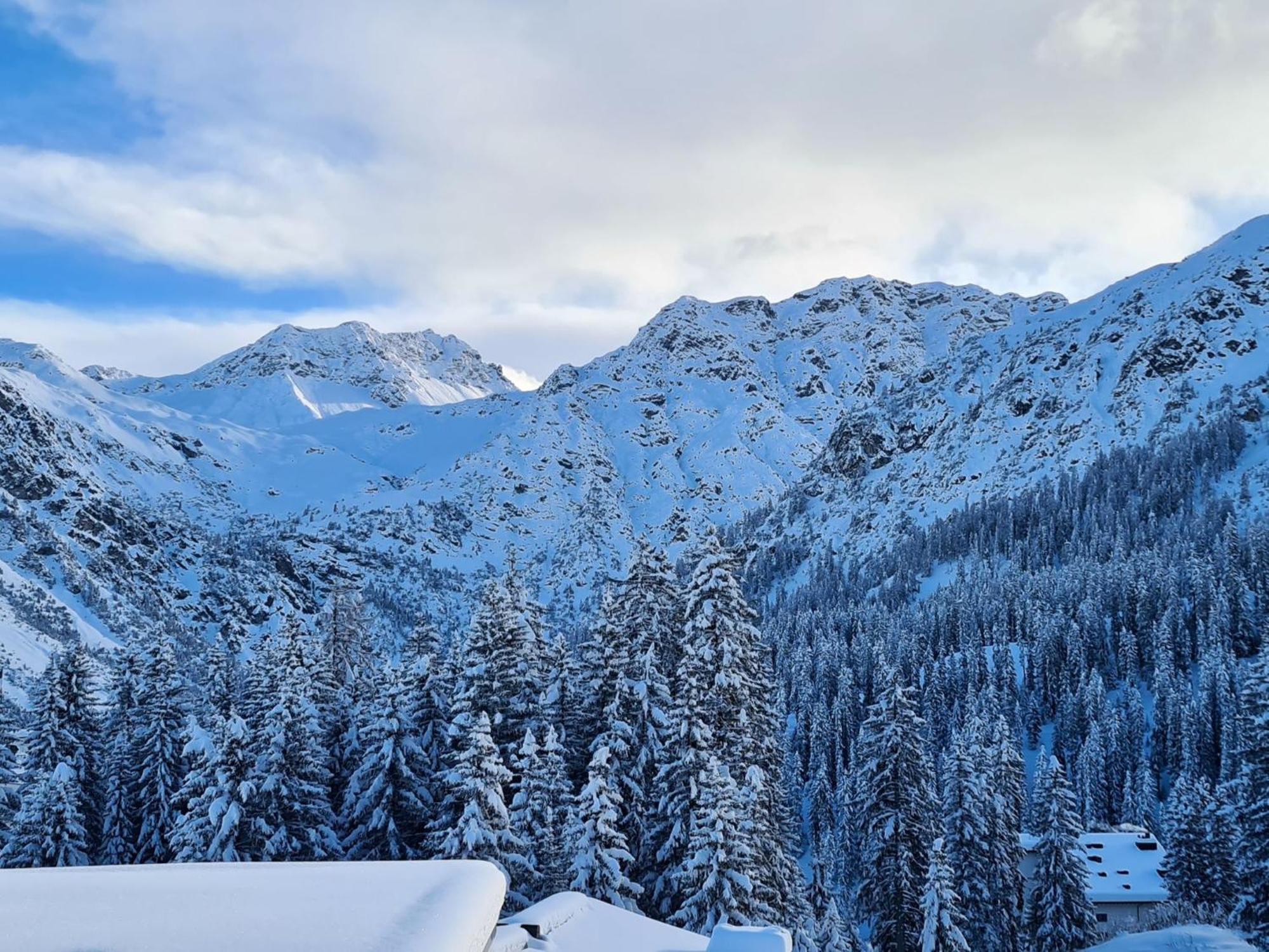 Fewo D'Rock Arosa- Center Of Nightlife By Nature Apartments Switzerland Extérieur photo